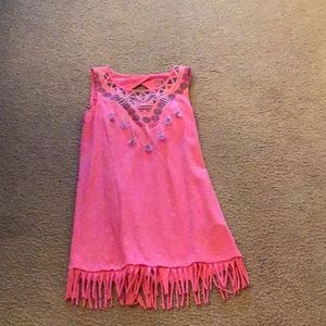 I am selling kids clothing.